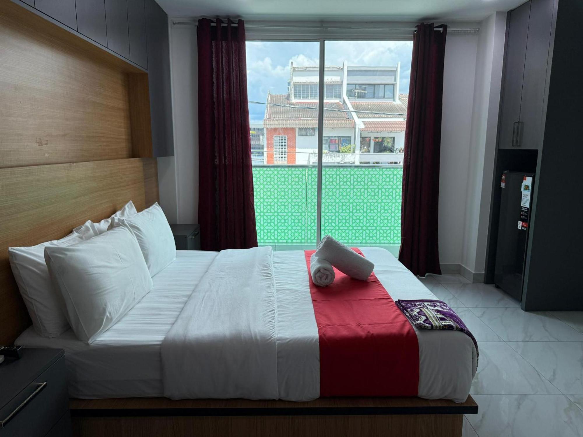 Prime Suite At Ampang - Individual Private Rooms Куала Лумпур Екстериор снимка