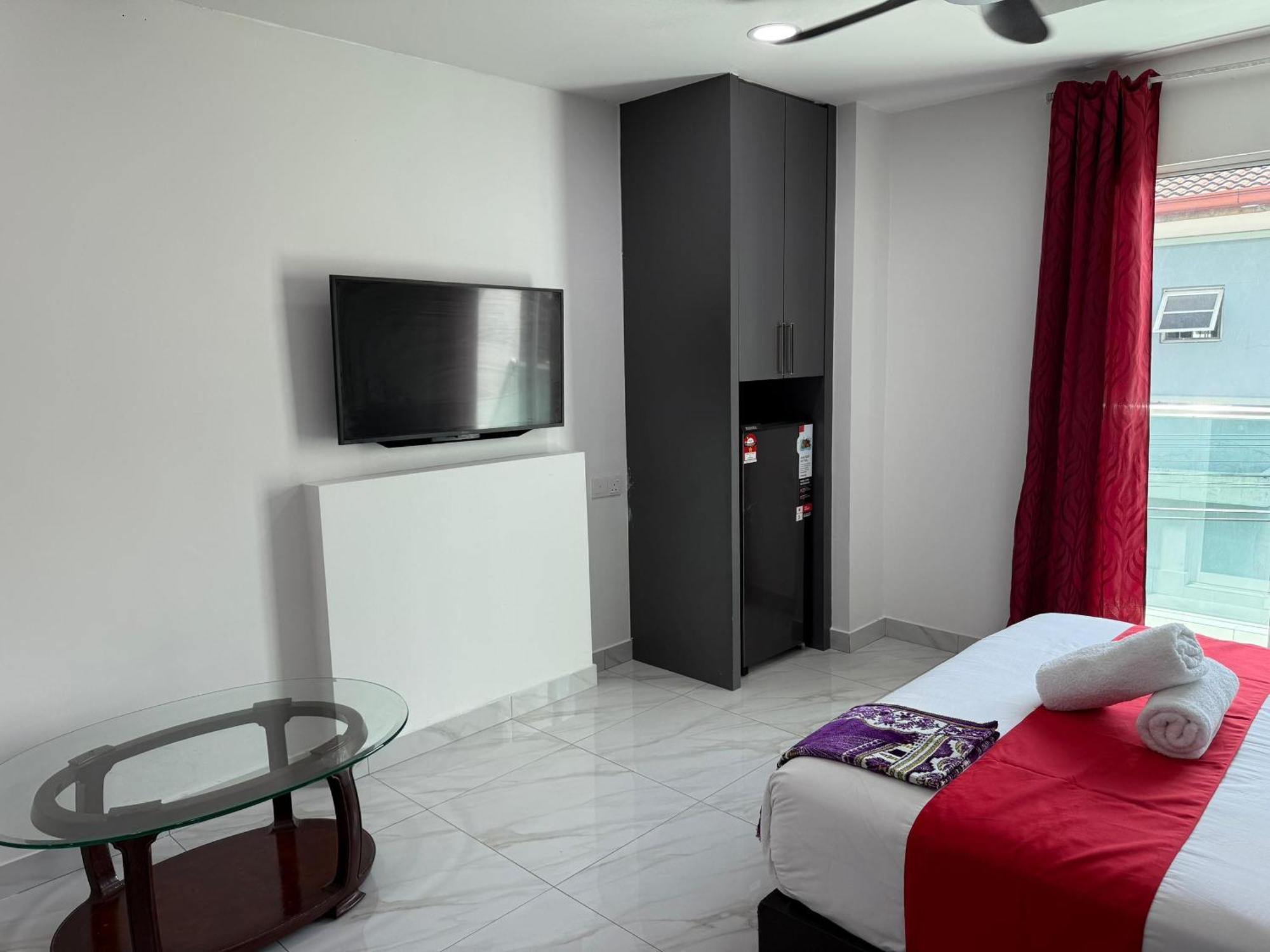Prime Suite At Ampang - Individual Private Rooms Куала Лумпур Екстериор снимка