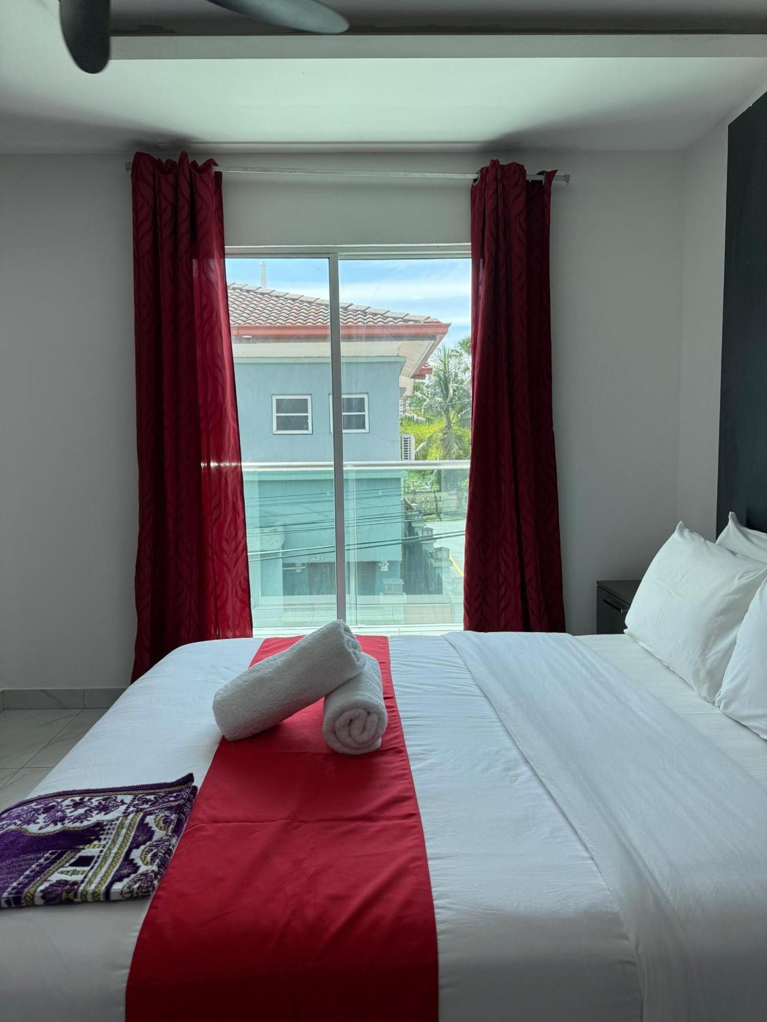 Prime Suite At Ampang - Individual Private Rooms Куала Лумпур Екстериор снимка